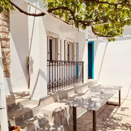 Tini's Holiday home *